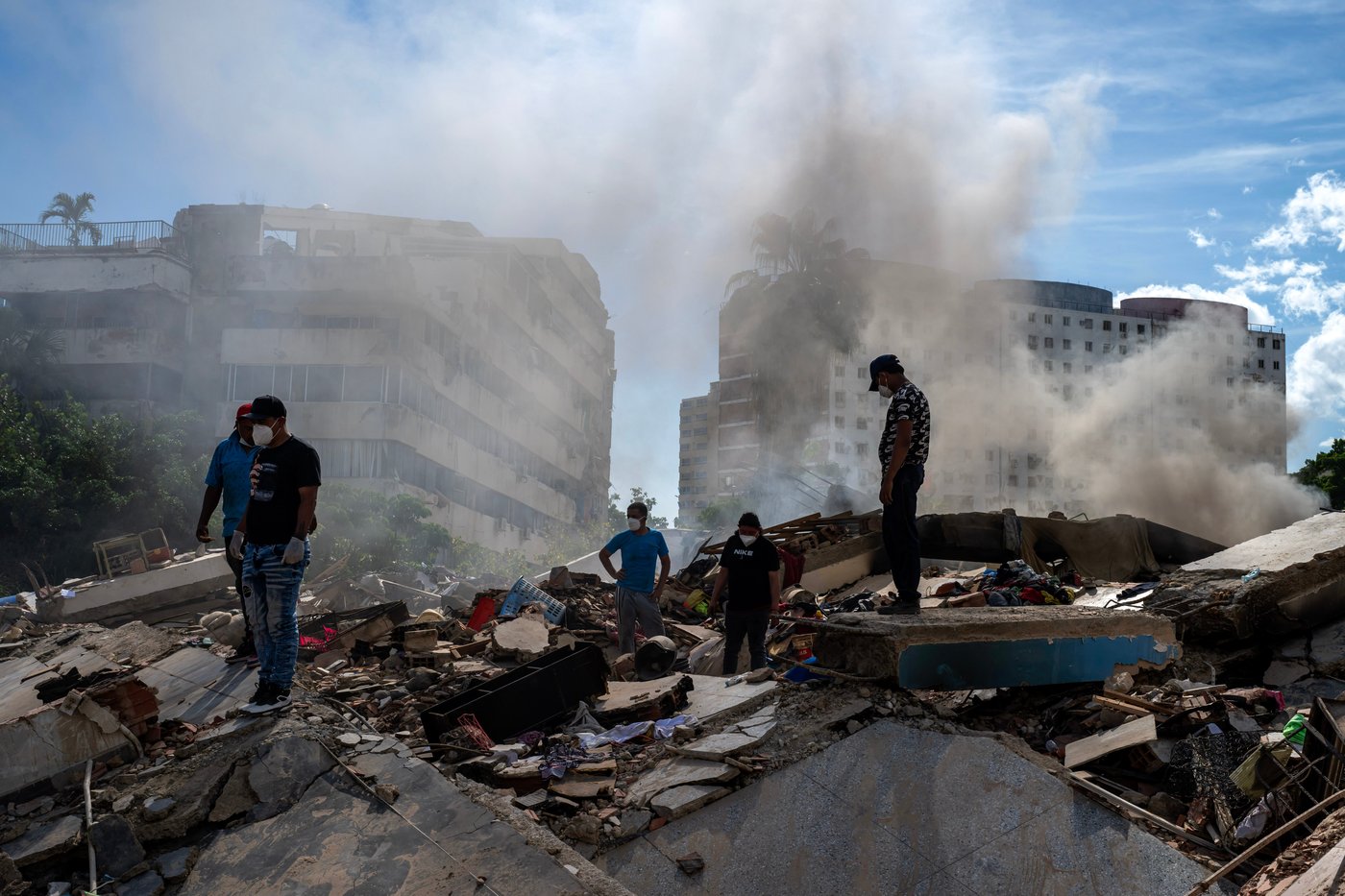 Grief and optimism clash in scramble to locate survivors 4 days after Venezuela earthquakes | iNFOnews.ca Grief and optimism clash in scramble to locate survivors 4 days after Venezuela earthquakes | iNFOnews.ca