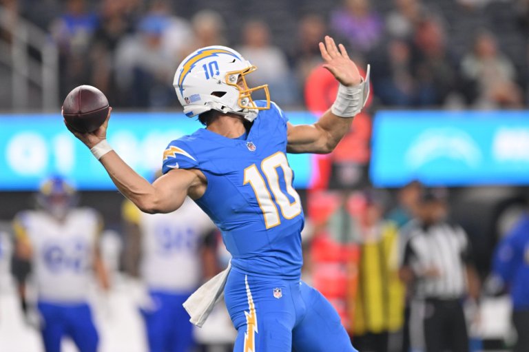 Chargers must overcome another early blow to O-line in pursuit of 1st playoff win under Jim Harbaugh | iNFOnews.ca
