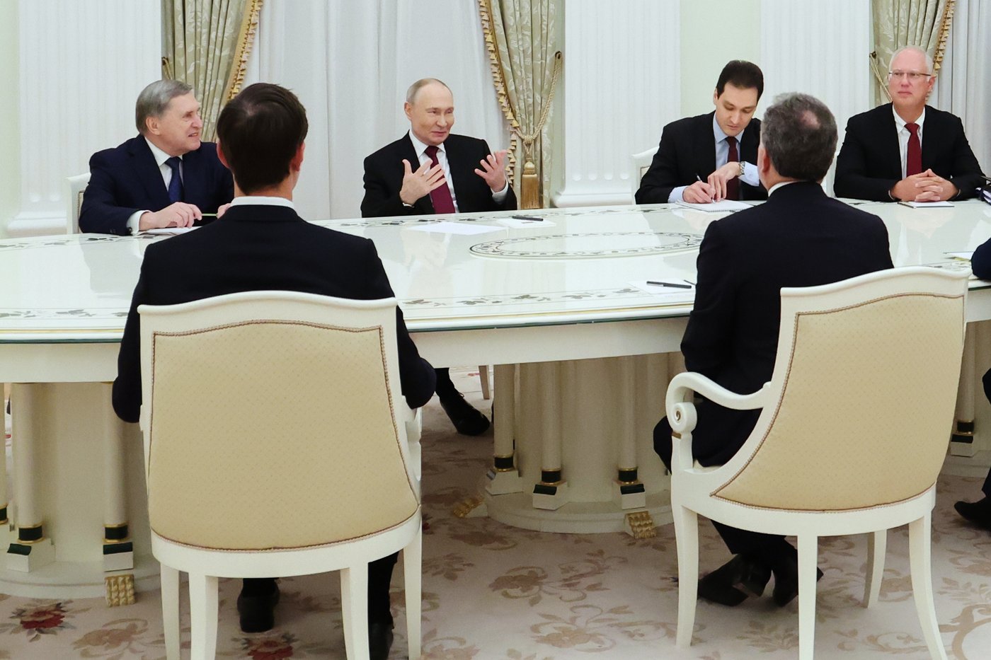 US push for an end to the war in Ukraine sets off a flurry of shuttle diplomacy | iNFOnews.ca US push for an end to the war in Ukraine sets off a flurry of shuttle diplomacy | iNFOnews.ca