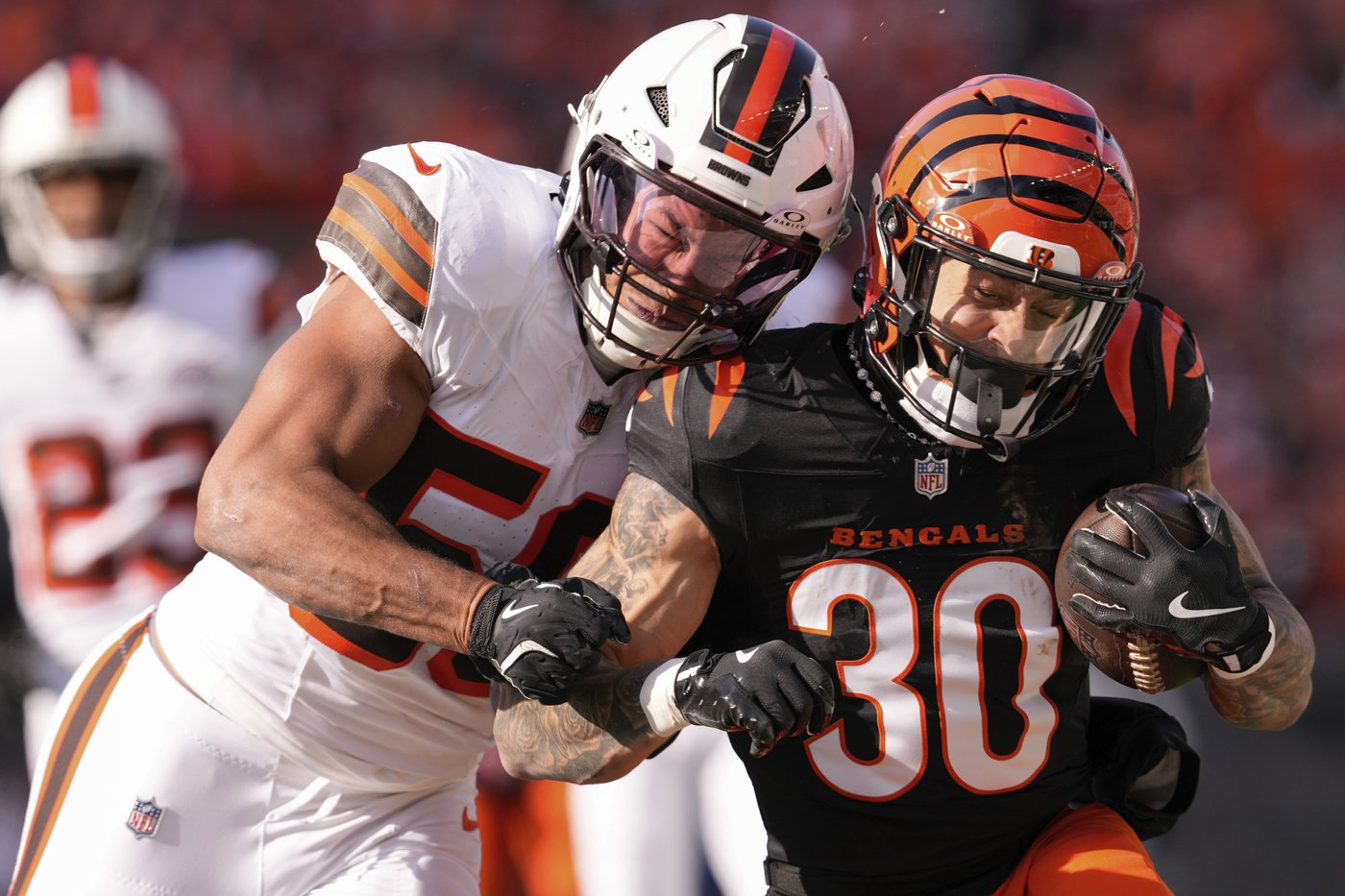 Bengals RB Chase Brown inactive for vital regular-season finale at Pittsburgh | iNFOnews.ca