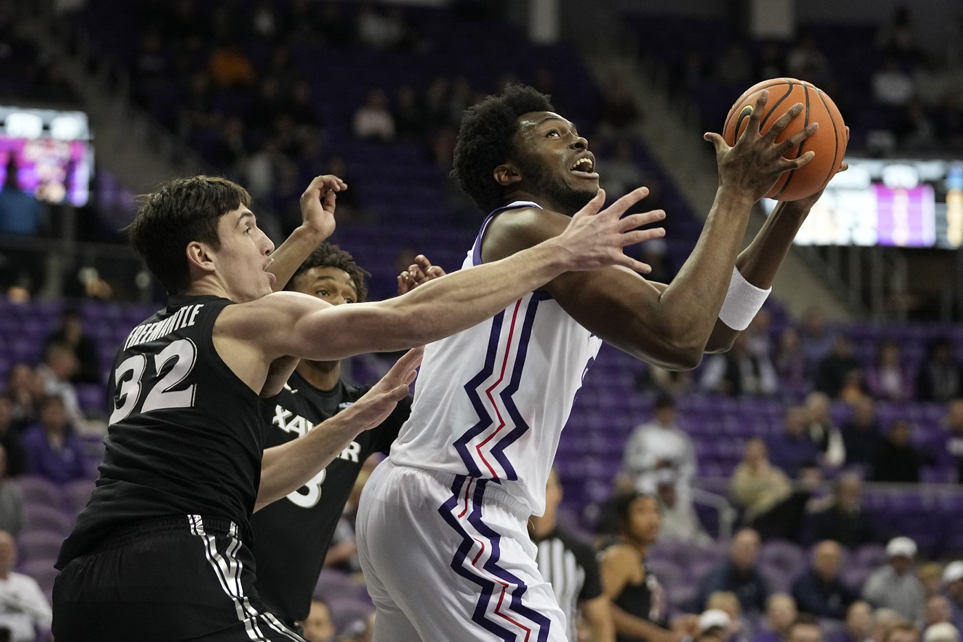 Collins scores 16, Wenzel 15 and TCU rallies to beat Xavier 76-72 in Big 12/Big East Battle game | iNFOnews.ca Collins scores 16, Wenzel 15 and TCU rallies to beat Xavier 76-72 in Big 12/Big East Battle game | iNFOnews.ca