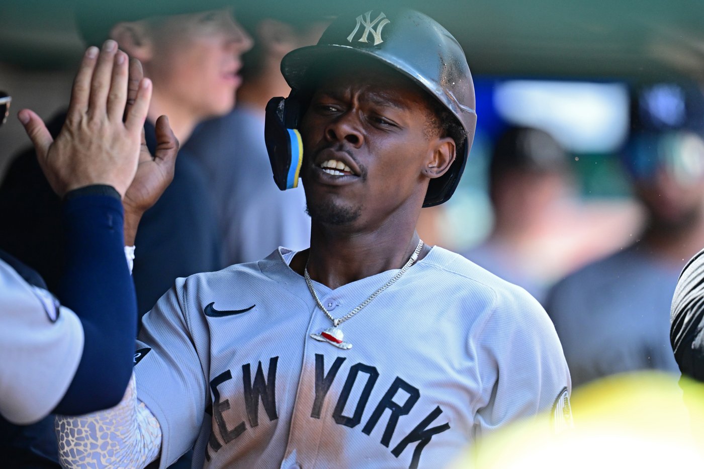Jazz Chisholm Jr. drives in 3 runs, Yankees topple Guardians 8-4 to finish off 3-game sweep | iNFOnews.ca