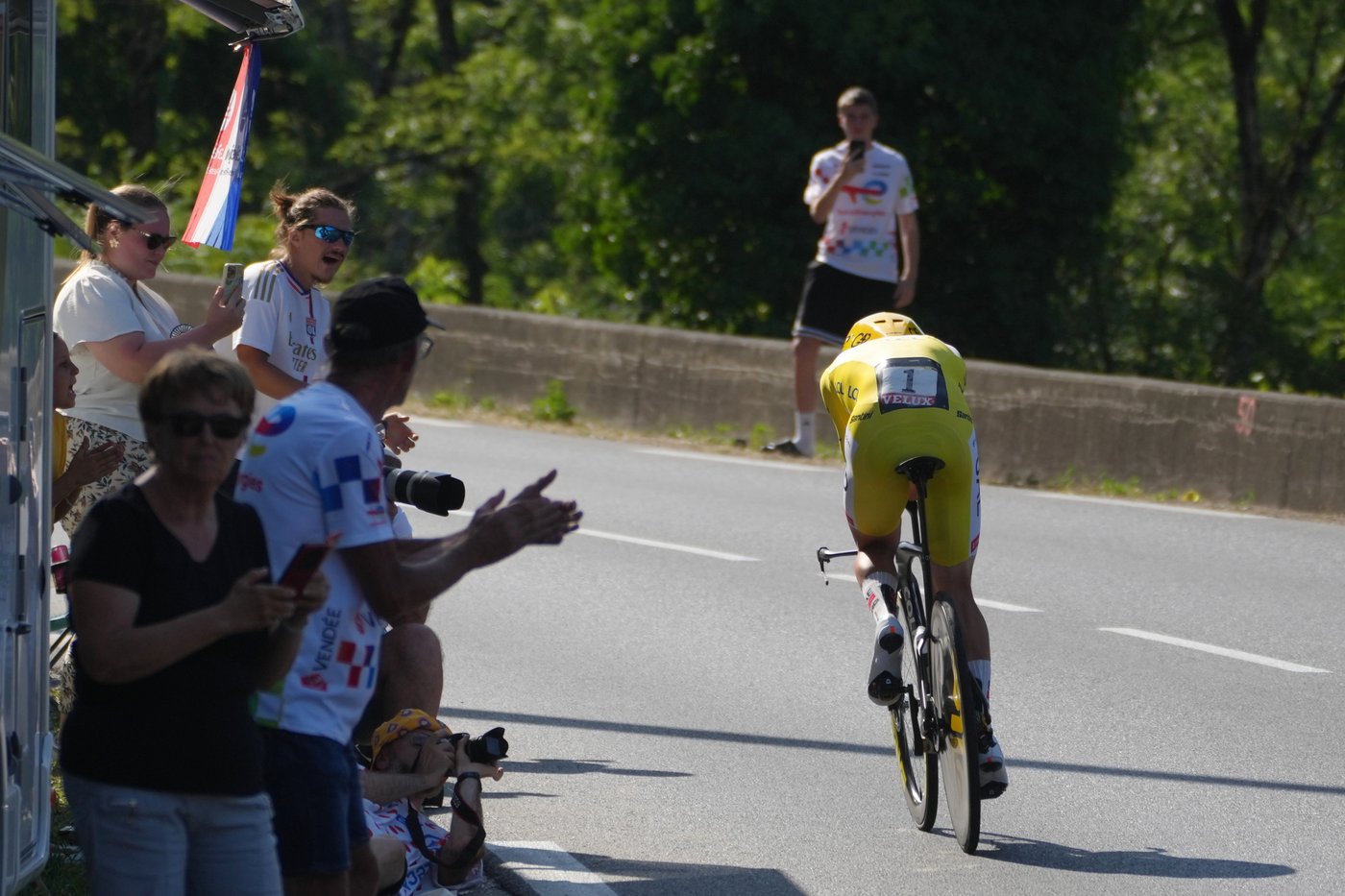 Evenepoel wins time trial for back-to-back Tour de France stage victories, Pogačar still leads | iNFOnews.ca