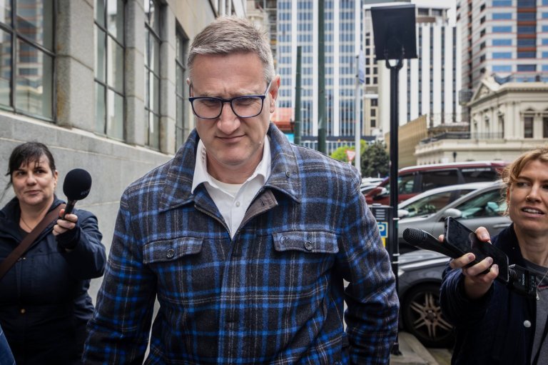 A top New Zealand ex-police official pleads guilty to viewing child sexual abuse material at work | iNFOnews.ca