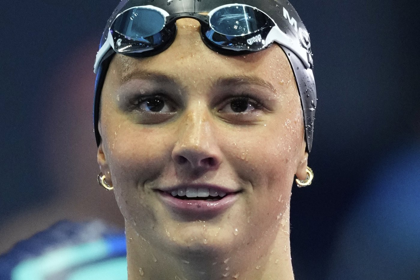 Swimmer Summer McIntosh again named The Canadian Press female athlete of the year | iNFOnews.ca