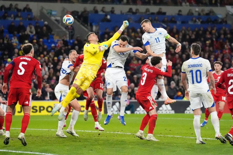 Edin Dzeko is a familiar face for Italy's defenders in World Cup playoff at Bosnia | iNFOnews.ca
