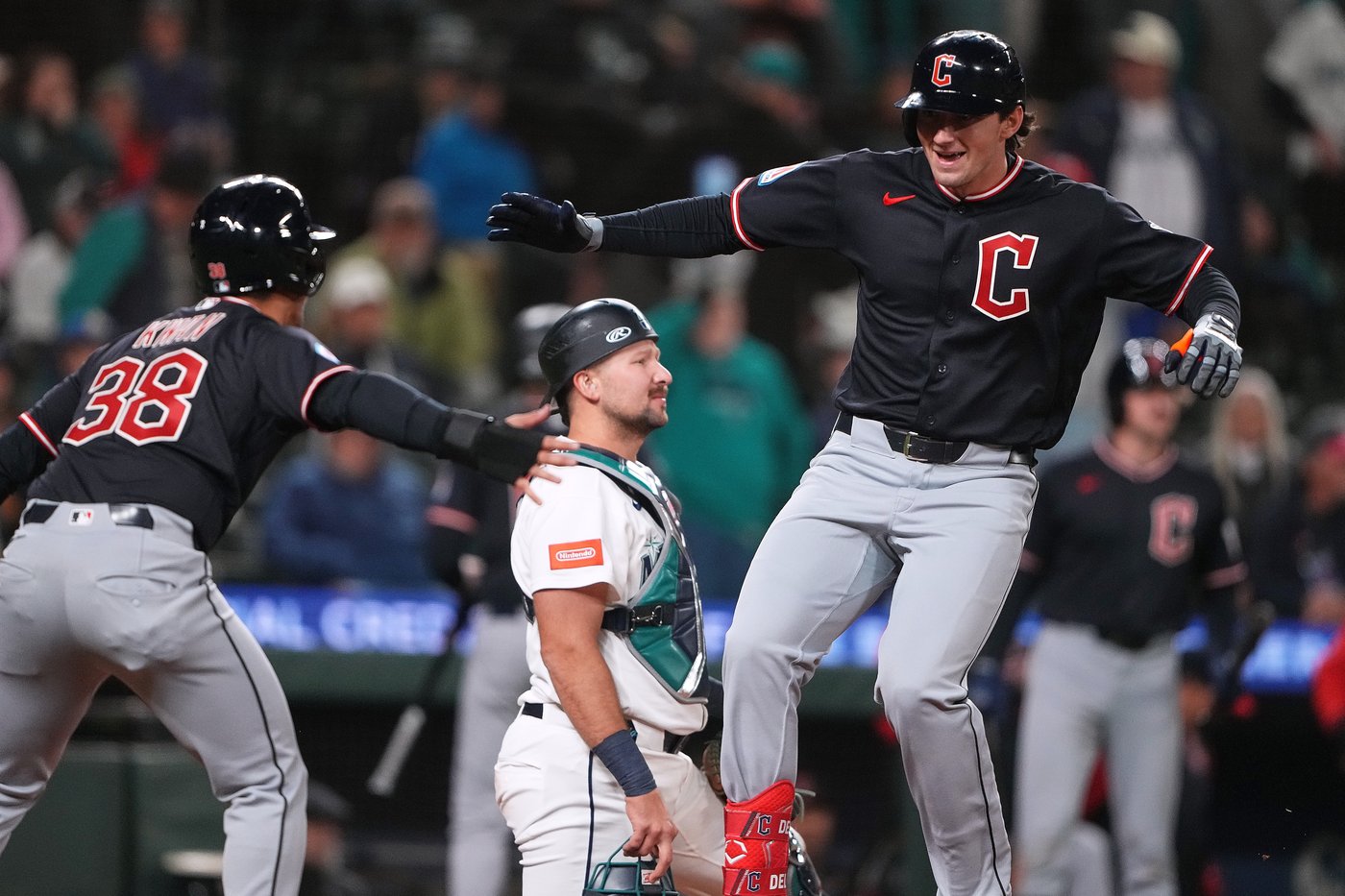 Guardians' Chase DeLauter hits 4th home run in 3rd career game, Guardians beat Mariners 6-5 | iNFOnews.ca Guardians' Chase DeLauter hits 4th home run in 3rd career game, Guardians beat Mariners 6-5 | iNFOnews.ca