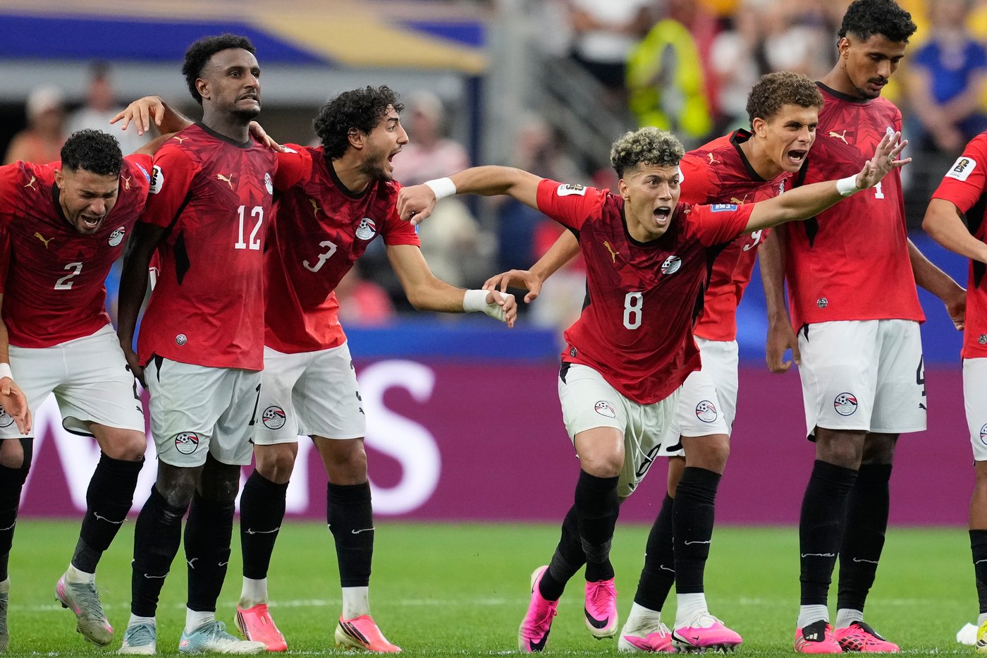 Egypt wins in World Cup knockout round debut with 4-2 penalty shootout edge over Australia | iNFOnews.ca