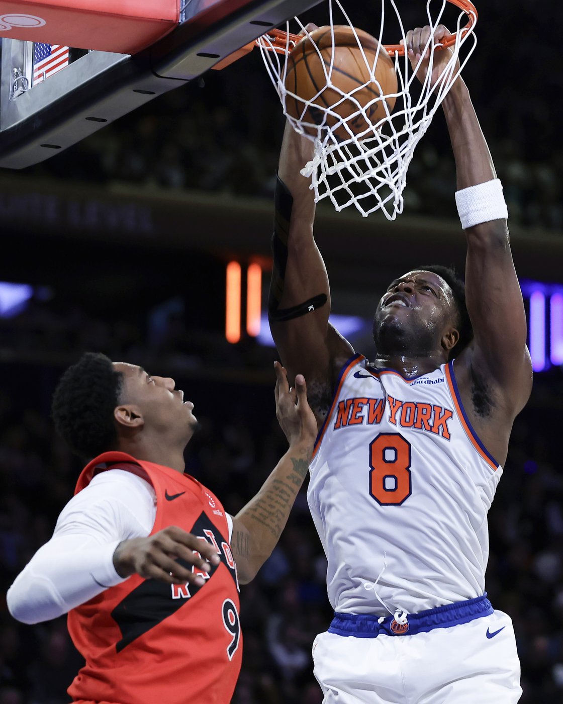 Towns, Anunoby each score 31 points as Knicks whip reeling Raptors 139-125 | iNFOnews.ca