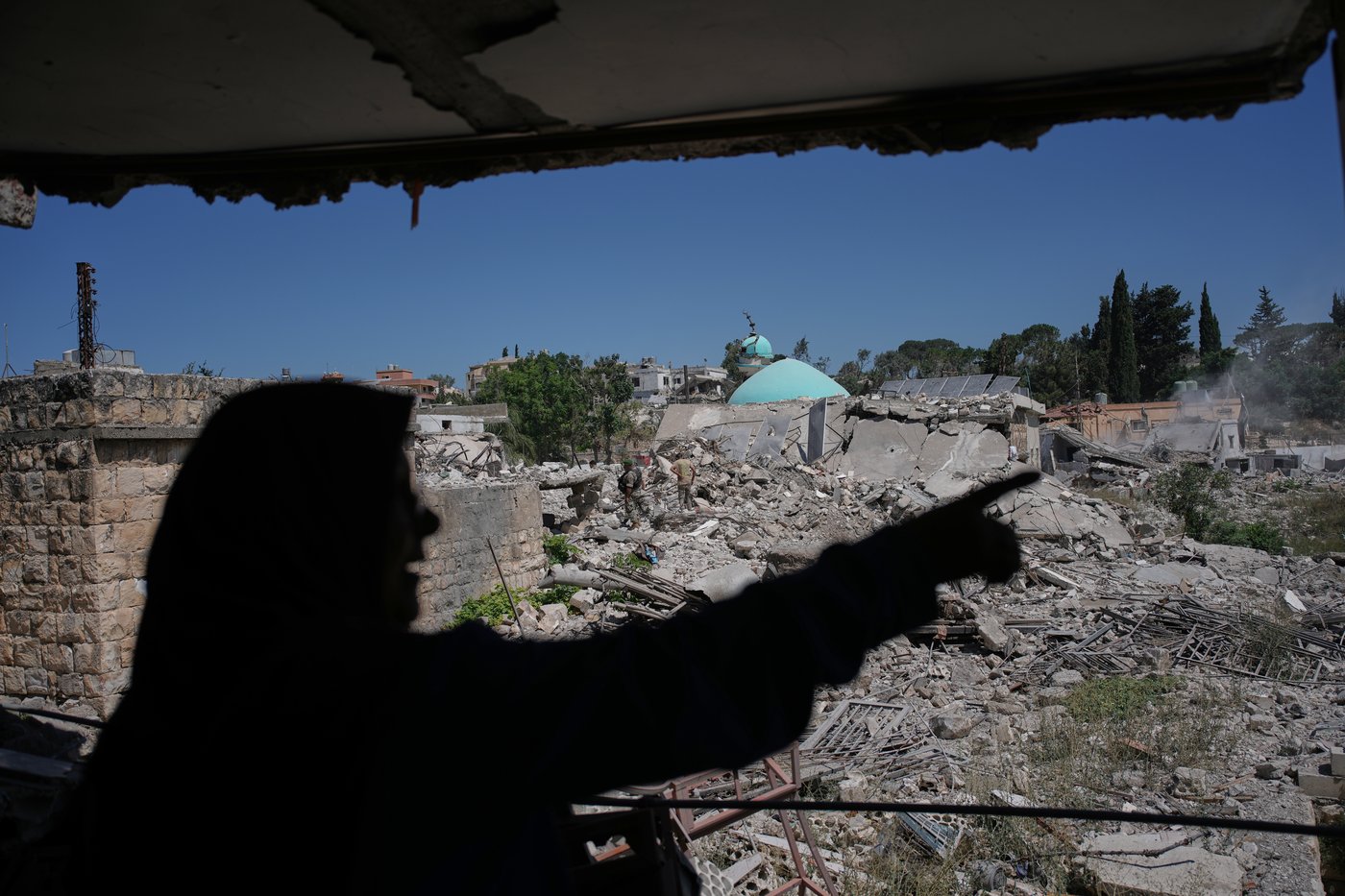 This Lebanese couple is among those returning to shattered homes under US-brokered deal with Israel | iNFOnews.ca This Lebanese couple is among those returning to shattered homes under US-brokered deal with Israel | iNFOnews.ca