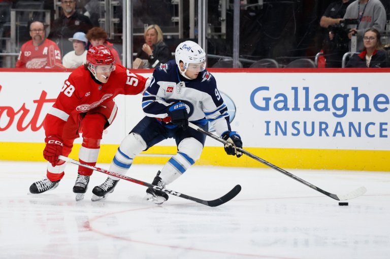 Perfetti finding success with Connor, Scheifele on Winnipeg Jets' top line | iNFOnews.ca