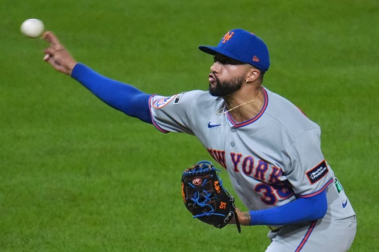 Mets place Devin Williams on the 15-day injured list with a right shoulder strain | iNFOnews.ca