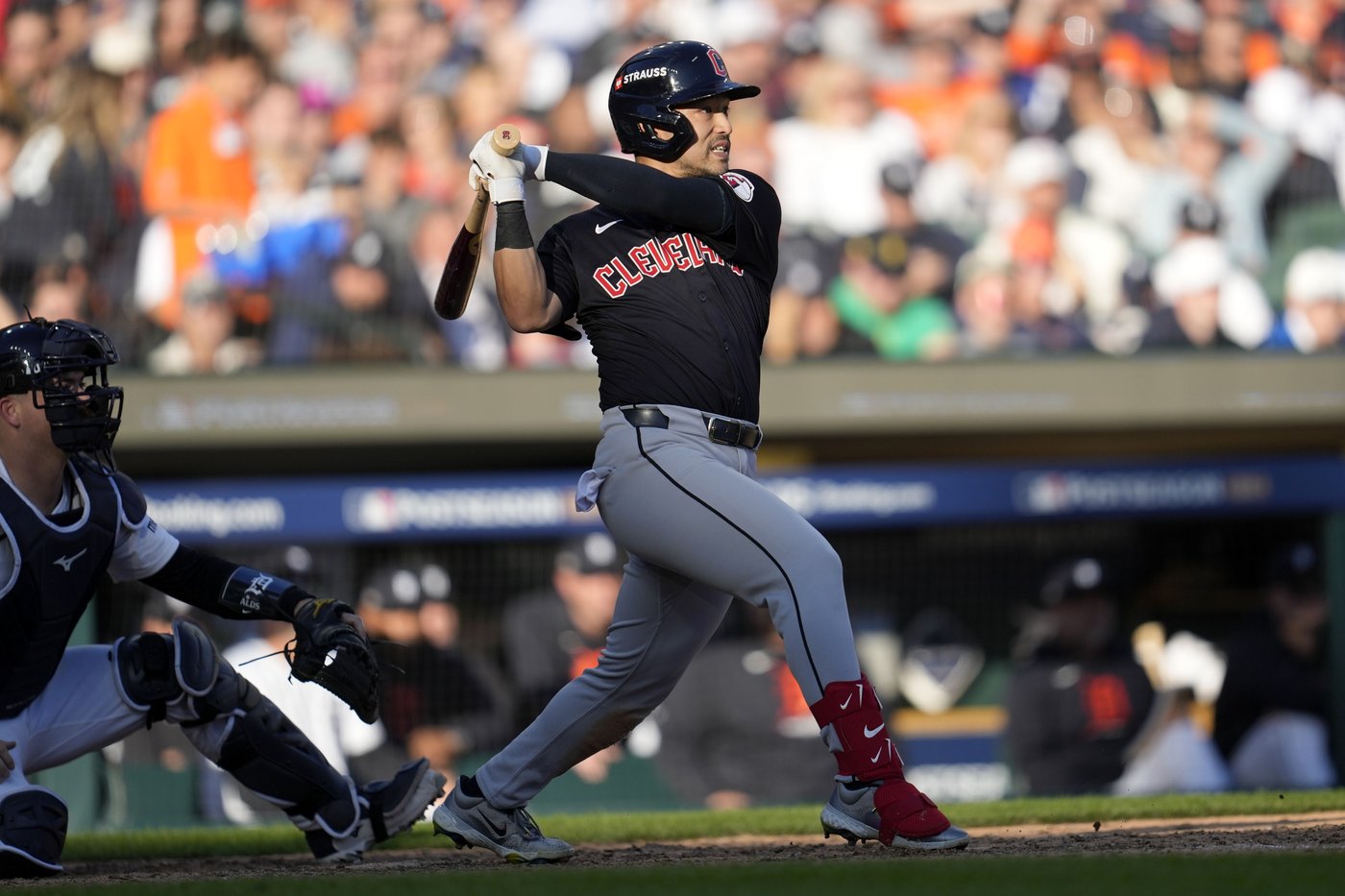 Tigers blank Guardians 3-0 in ALDS with clutch hitting , strong pitching to lead series 2-1 | iNFOnews.ca Tigers blank Guardians 3-0 in ALDS with clutch hitting , strong pitching to lead series 2-1 | iNFOnews.ca