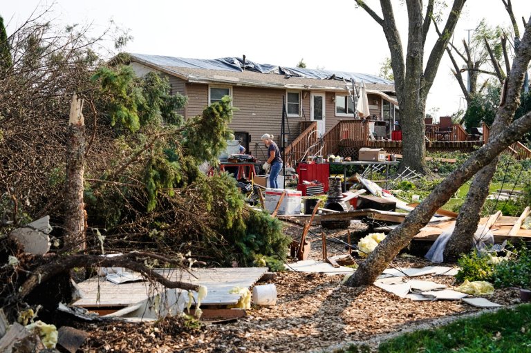 Tornado that carved a path of destruction in Wisconsin stayed on the ground for more than 20 minutes | iNFOnews.ca