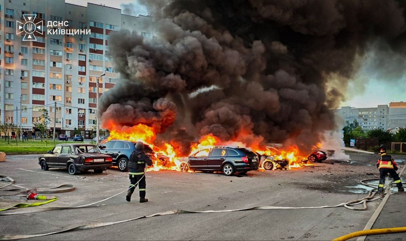 Russian drones batter Ukraine's Kyiv region, hitting apartments and warehouses for a second day | iNFOnews.ca Russian drones batter Ukraine's Kyiv region, hitting apartments and warehouses for a second day | iNFOnews.ca