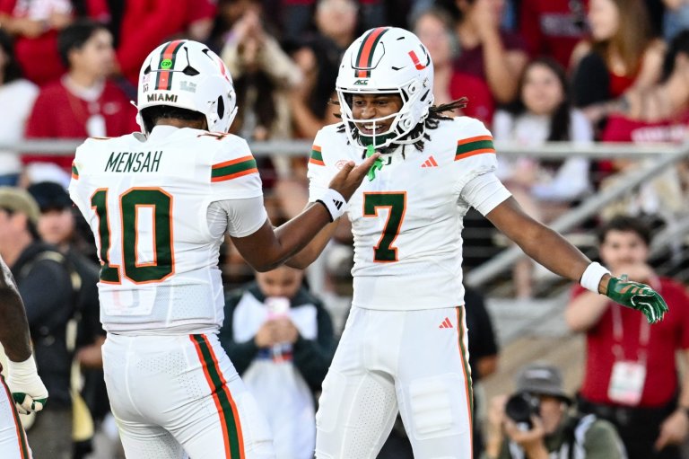 No. 7 Miami opens with a 45-6 win over Stanford as Darian Mensah throws 5 TDs | iNFOnews.ca