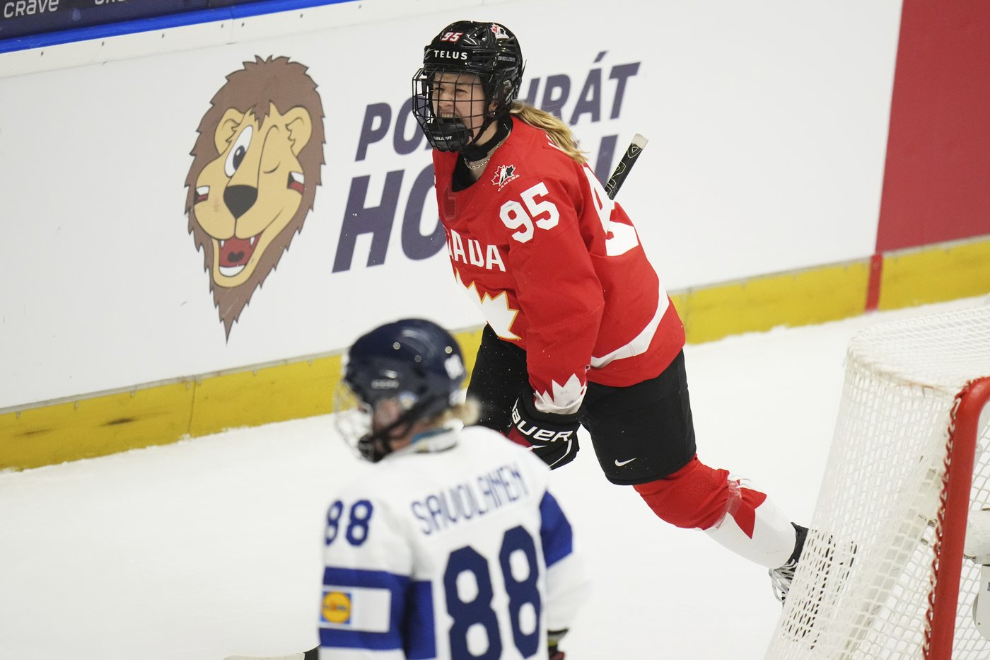 Canada blasts Finland 8-1 to face the US in another women’s ice hockey worlds final | iNFOnews.ca