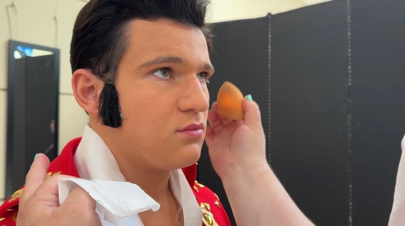 With jumpsuits, wigs and dance moves, these young boys and teens keep Elvis' legacy alive | iNFOnews.ca With jumpsuits, wigs and dance moves, these young boys and teens keep Elvis' legacy alive | iNFOnews.ca