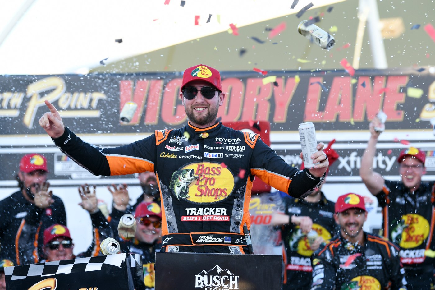 Chase Briscoe fends off Kyle Larson’s last-lap surge to win in Las Vegas | iNFOnews.ca Chase Briscoe fends off Kyle Larson’s last-lap surge to win in Las Vegas | iNFOnews.ca