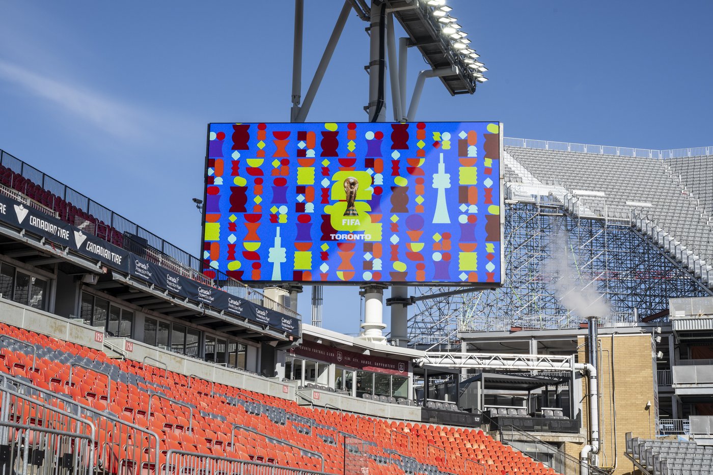 Toronto plans to increase transit, close roads to move visitors during FIFA World Cup | iNFOnews.ca