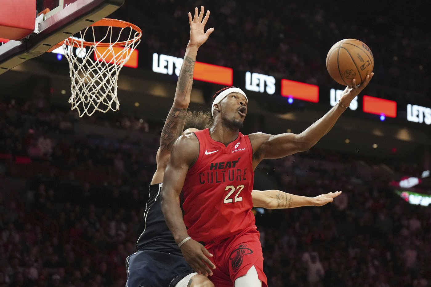 Jimmy Butler says he's not worrying about his future with Heat amid trade speculation | iNFOnews.ca