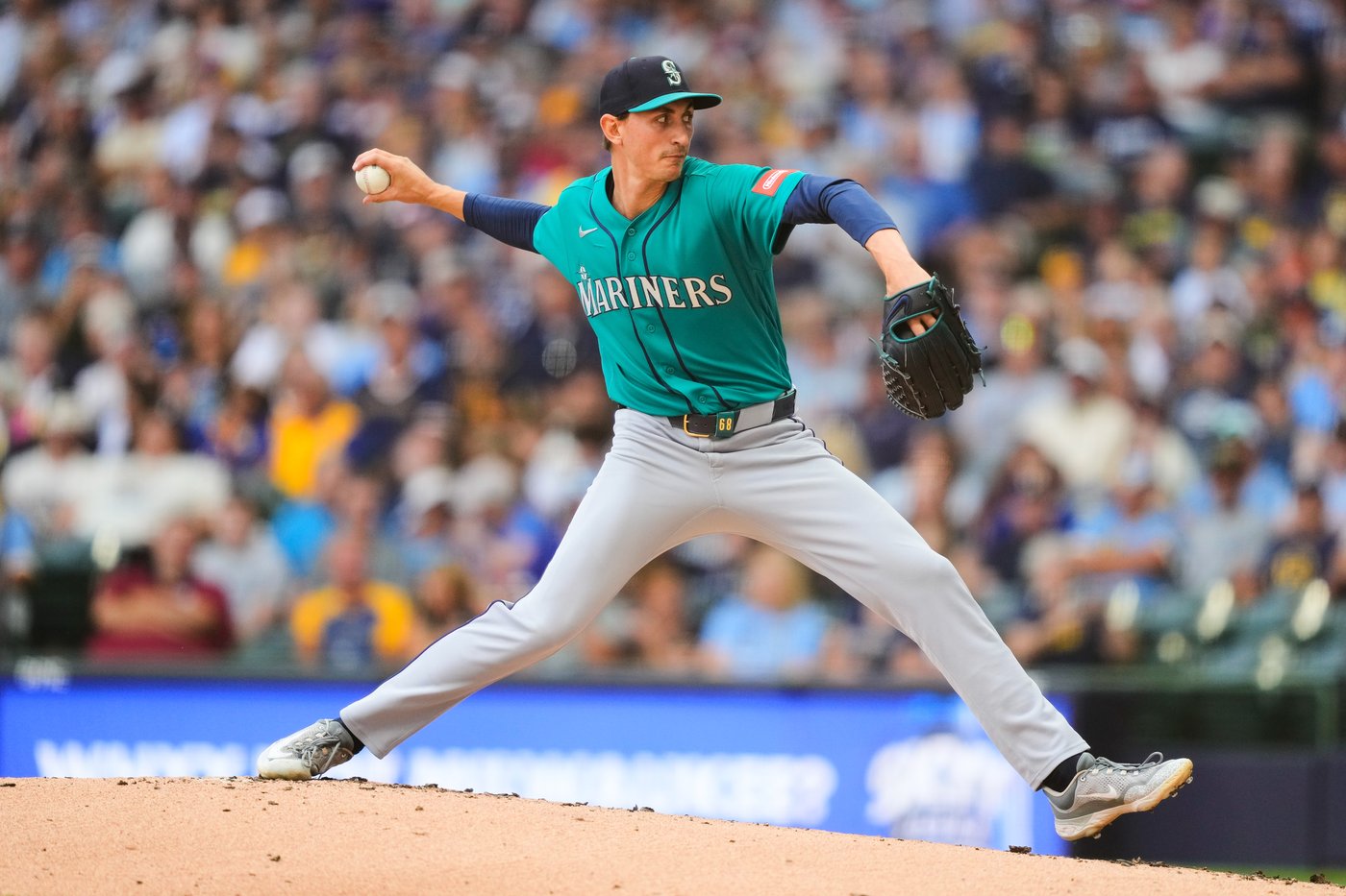Garrett Mitchell and Gary Sánchez help Brewers score 6 in 1st inning and beat Mariners 7-4 | iNFOnews.ca