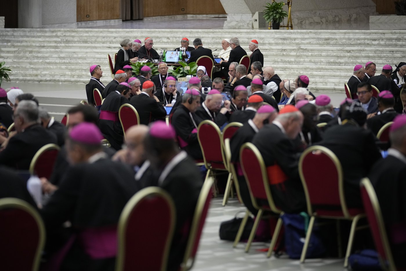 Catholic reform debate launched by Pope Francis leans away from ordained roles for women | iNFOnews.ca