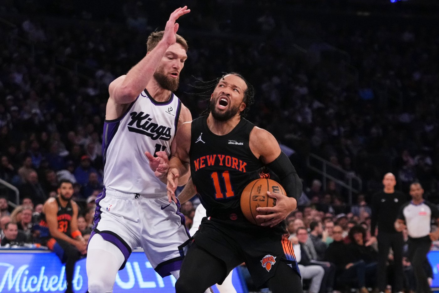 Brunson, Knicks use a big fourth quarter to beat the Kings 103-87 for their 3rd straight win | iNFOnews.ca