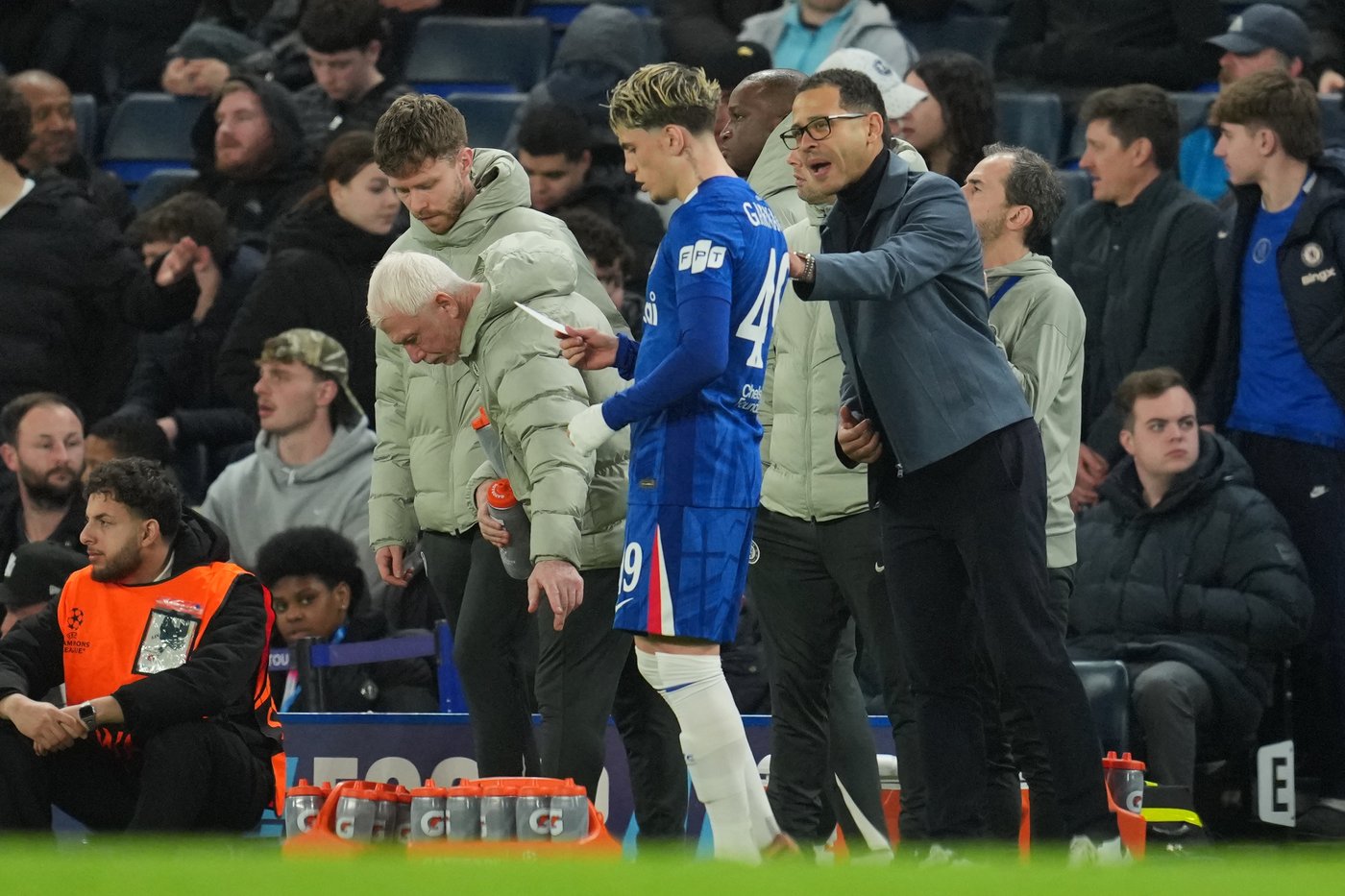 Turbulent week at Chelsea sees European humiliation and Enzo doubts follow financial scandal | iNFOnews.ca Turbulent week at Chelsea sees European humiliation and Enzo doubts follow financial scandal | iNFOnews.ca