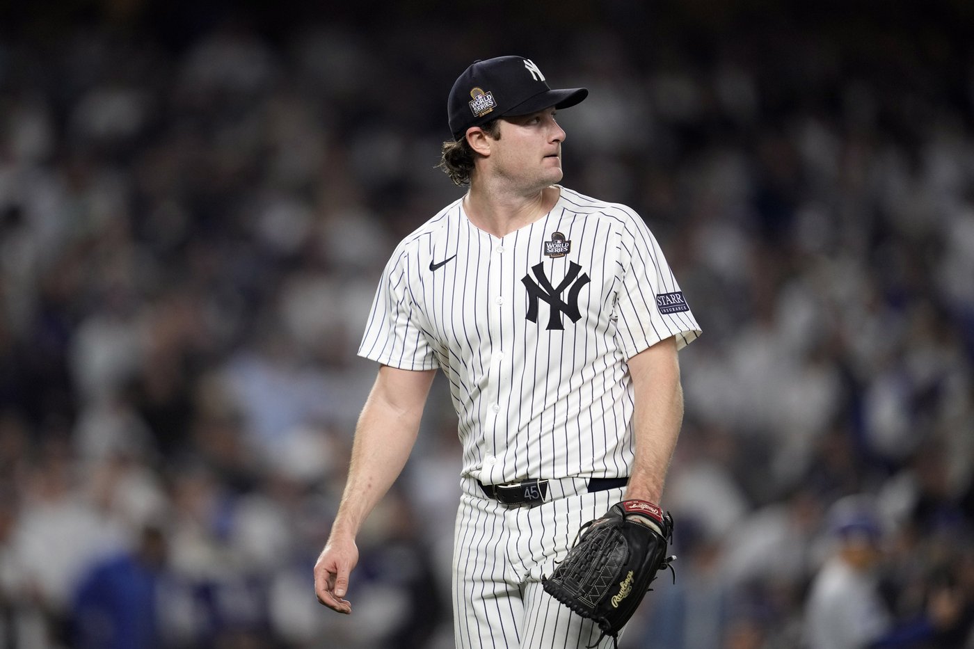 Yankees blow 5-run lead with epic defensive meltdown as Dodgers rally to clinch World Series | iNFOnews.ca Yankees blow 5-run lead with epic defensive meltdown as Dodgers rally to clinch World Series | iNFOnews.ca