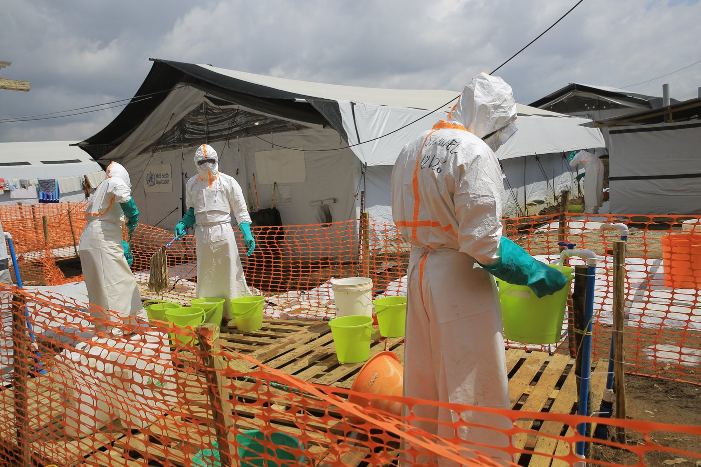 An Ebola treatment center was burned down as the death toll in Congo passes 4,000 | iNFOnews.ca An Ebola treatment center was burned down as the death toll in Congo passes 4,000 | iNFOnews.ca