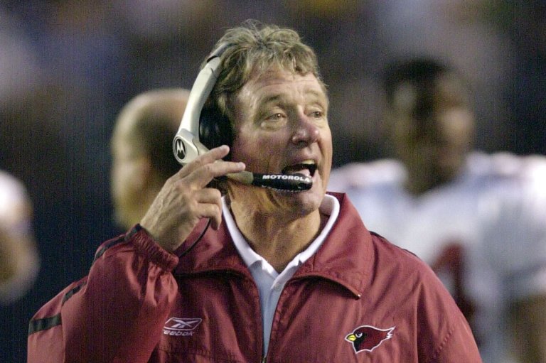 Dave McGinnis, former Cardinals head coach and longtime NFL assistant, dies at 74 | iNFOnews.ca