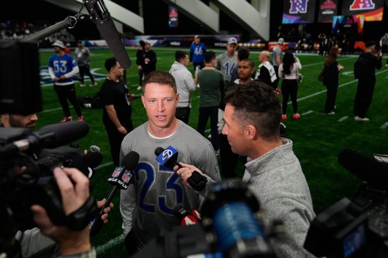 Christian McCaffrey wins 2025 Salute to Service award for supporting military veterans | iNFOnews.ca