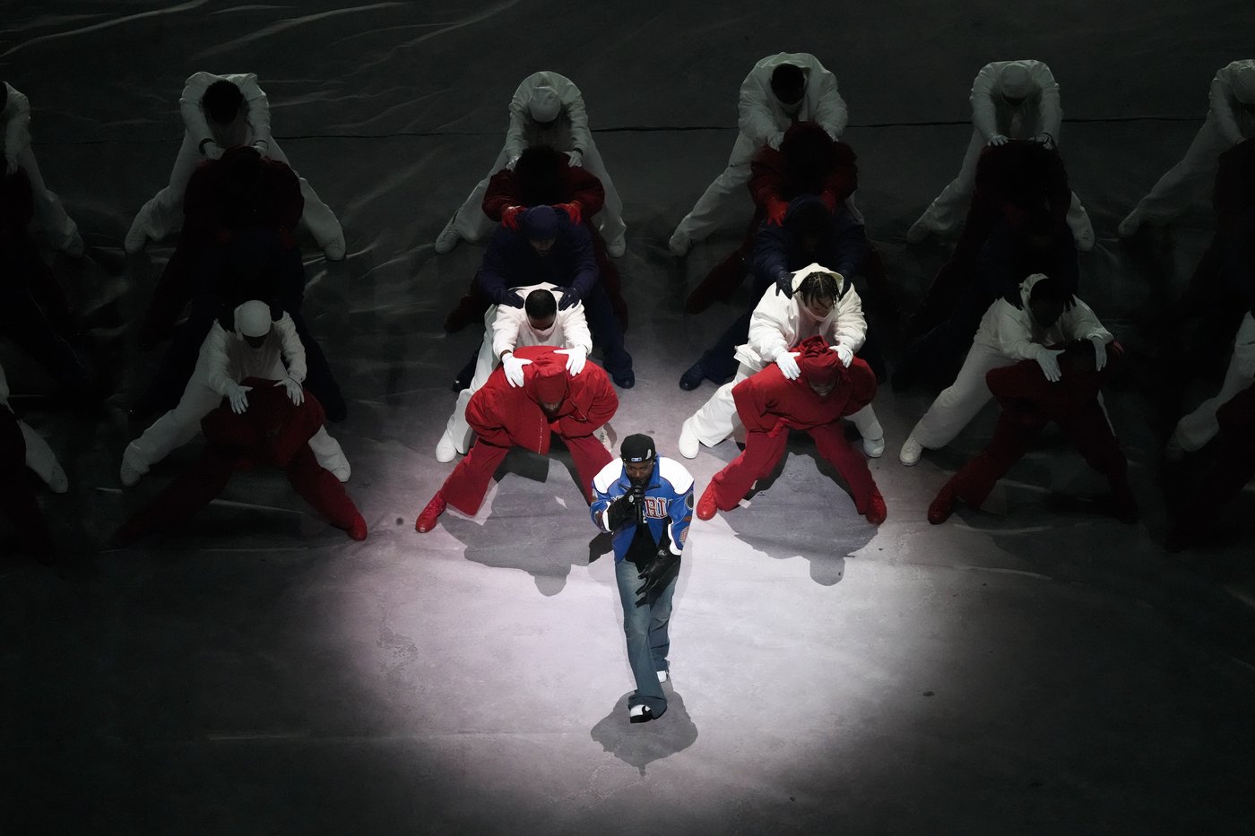 Review: Kendrick Lamar brings America and 'Not Like Us' into history-making Super Bowl halftime show | iNFOnews.ca Review: Kendrick Lamar brings America and 'Not Like Us' into history-making Super Bowl halftime show | iNFOnews.ca