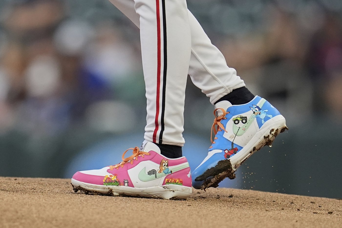 Keith scores on sacrifice fly in 11th, Tigers rally to top Twins 4-3 | iNFOnews.ca