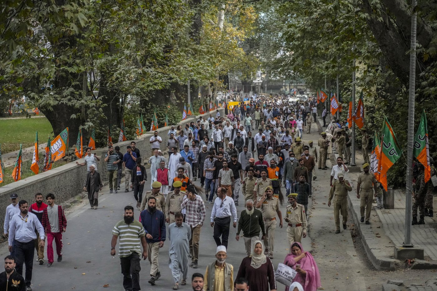 Modi visits Indian-controlled Kashmir on local election campaign amid massive security | iNFOnews.ca Modi visits Indian-controlled Kashmir on local election campaign amid massive security | iNFOnews.ca