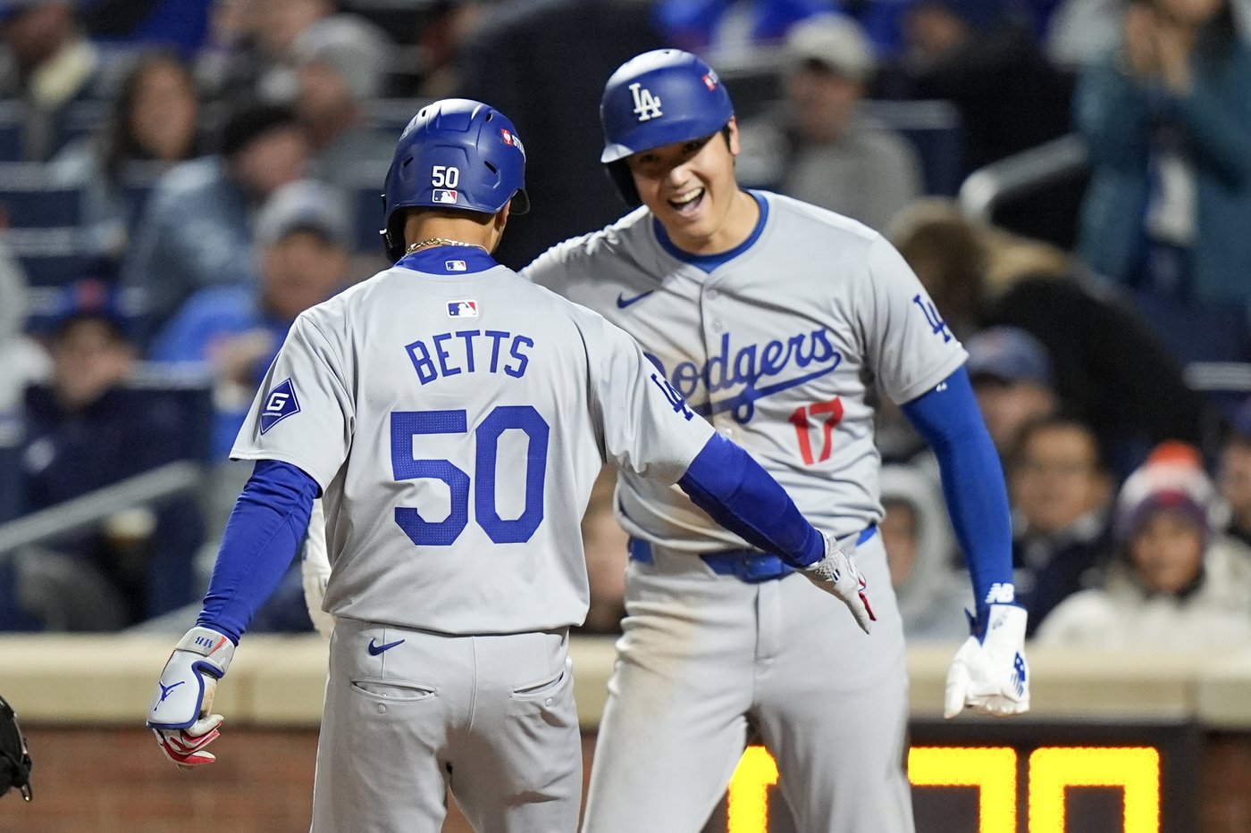 Shohei Ohtani homers to lead off NLCS Game 4 for Dodgers against Mets | iNFOnews.ca Shohei Ohtani homers to lead off NLCS Game 4 for Dodgers against Mets | iNFOnews.ca
