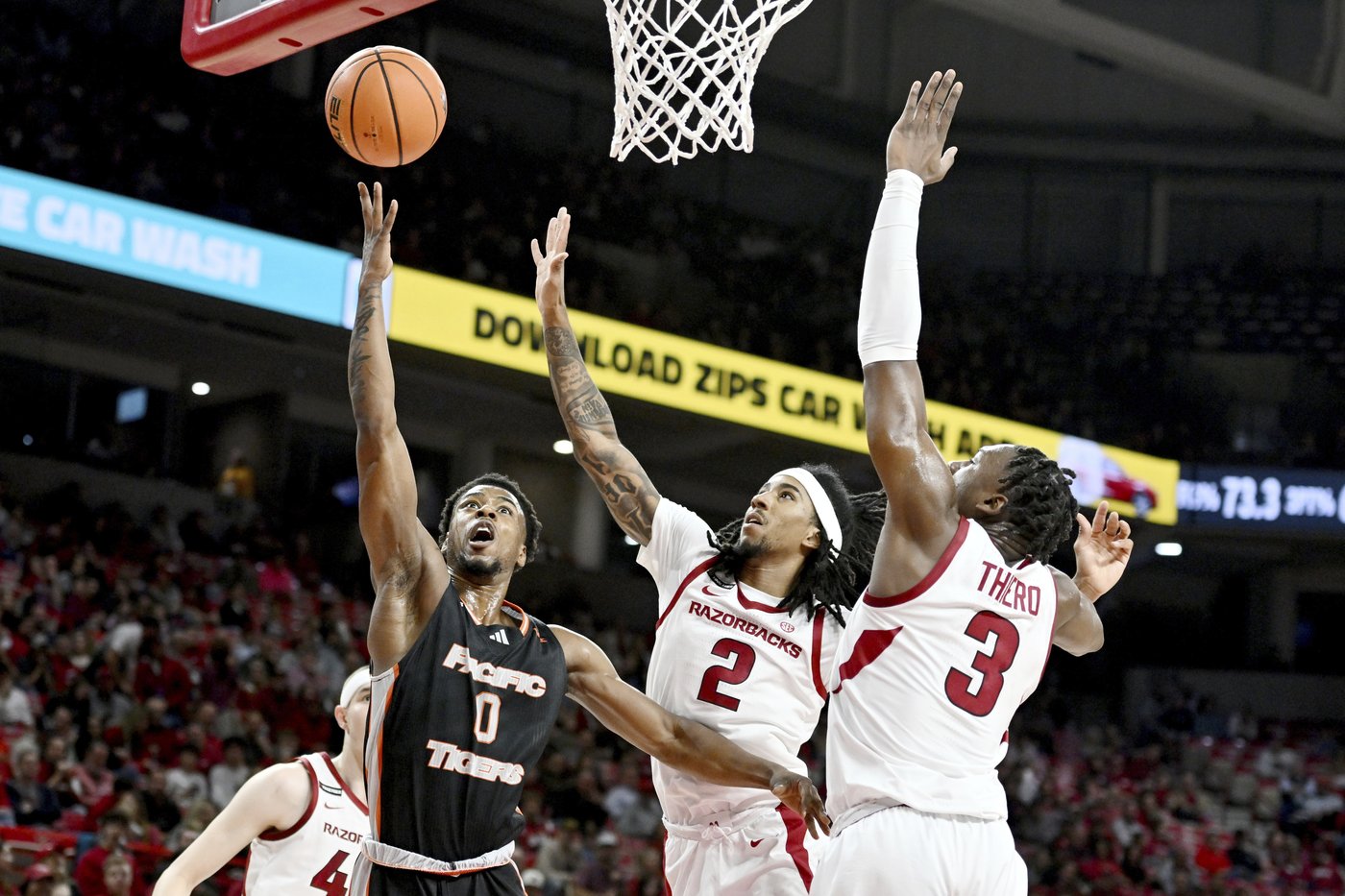 Adou Thiero scores 23 points as No. 20 Arkansas beats Pacific 91-72 | iNFOnews.ca