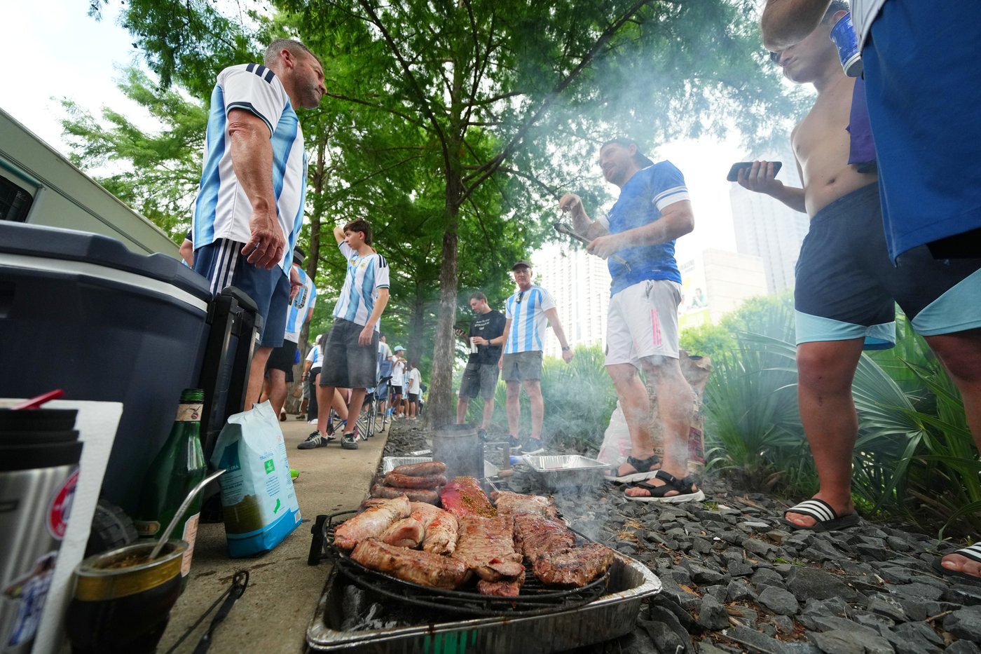 There's a beef about beef at the World Cup, as Argentina fans pour into Texas | iNFOnews.ca There's a beef about beef at the World Cup, as Argentina fans pour into Texas | iNFOnews.ca