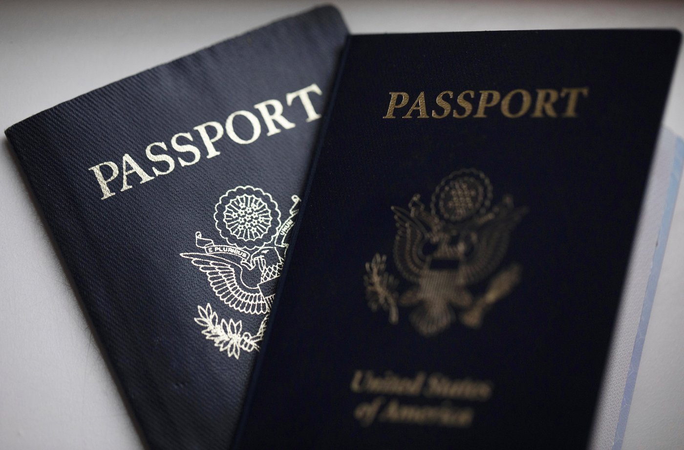 Trump asks the Supreme Court to allow him to enforce transgender and nonbinary passport policy | iNFOnews.ca
