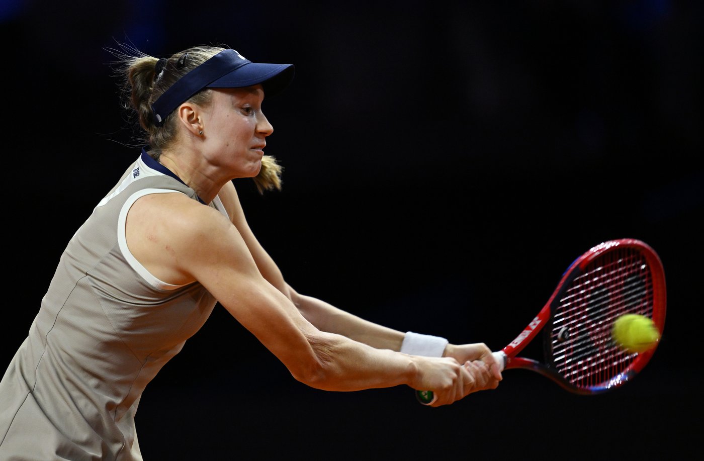 Fernandez falls in three-set thriller to top seed Rybakina in Stuttgart quarterfinal | iNFOnews.ca Fernandez falls in three-set thriller to top seed Rybakina in Stuttgart quarterfinal | iNFOnews.ca