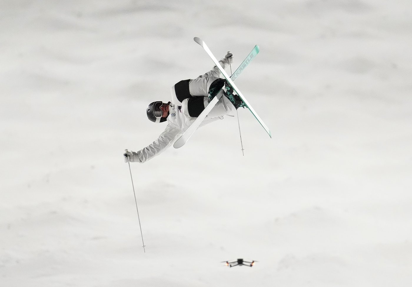 Canada's Viel skis to bronze as season-opening World Cup moguls stop wraps up | iNFOnews.ca