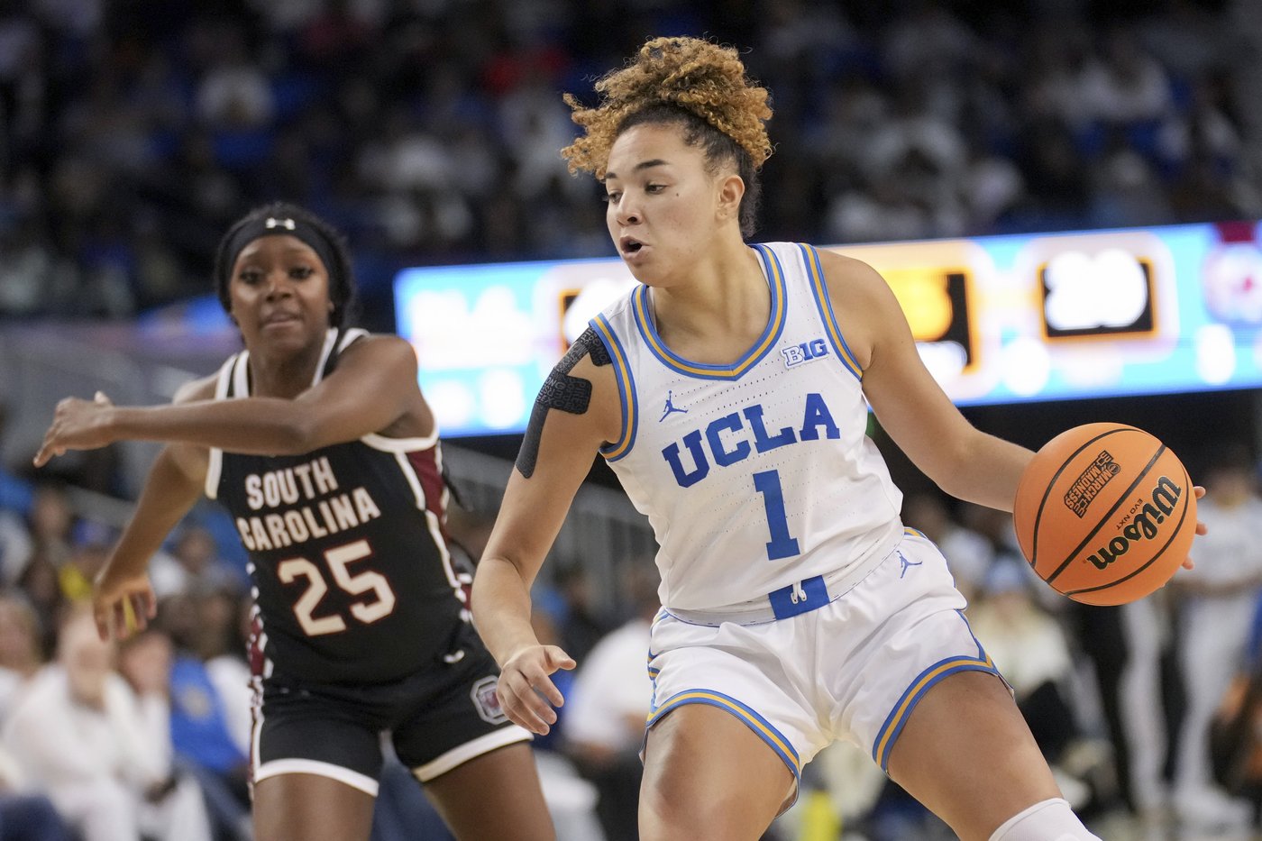 UCLA women looking for more after upsetting South Carolina. First win over No. 1 team in 21 tries | iNFOnews.ca UCLA women looking for more after upsetting South Carolina. First win over No. 1 team in 21 tries | iNFOnews.ca