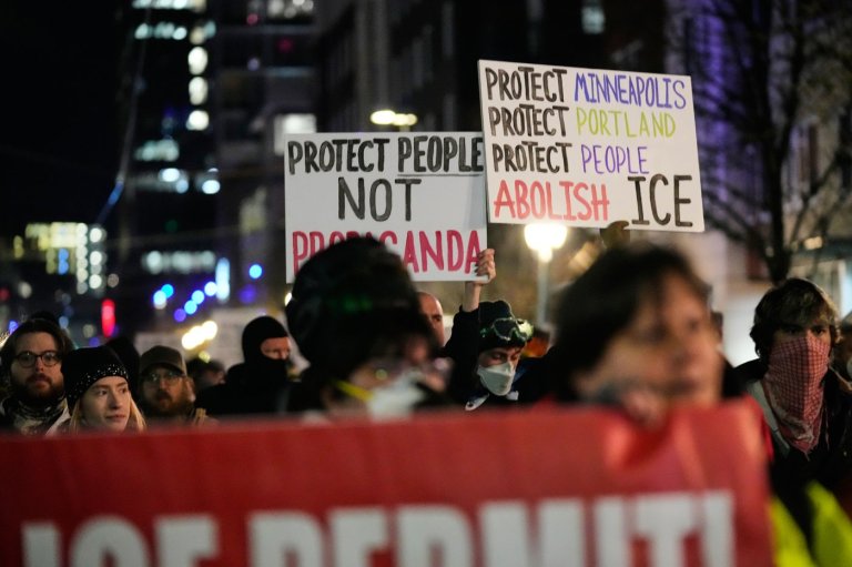 A man shot by Border Patrol during an Oregon immigration stop pleads not guilty to assault on agent | iNFOnews.ca