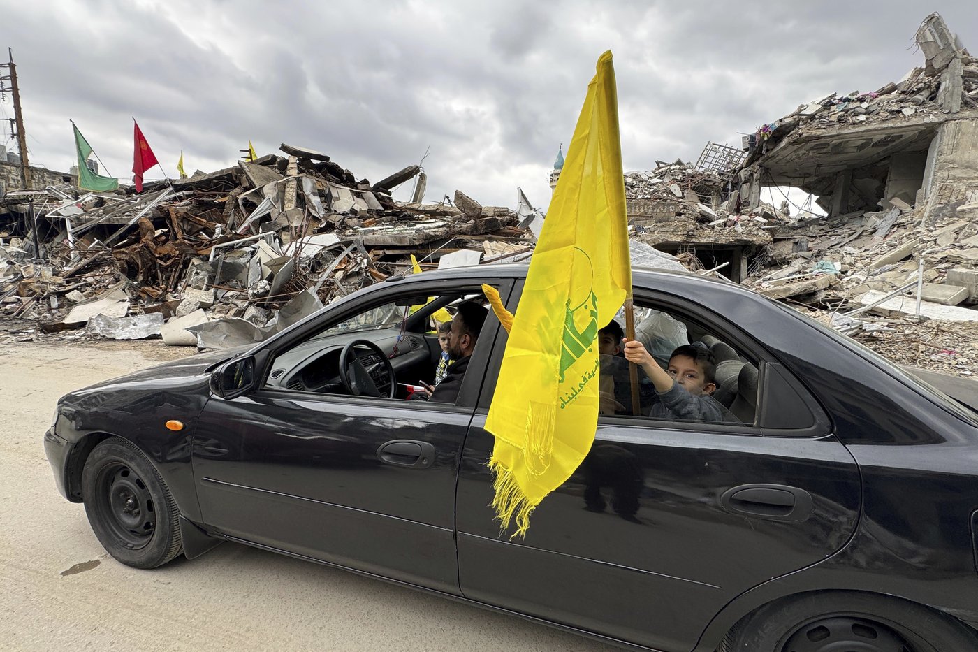 The fragile Israel-Hezbollah truce is holding so far, despite violations | iNFOnews.ca The fragile Israel-Hezbollah truce is holding so far, despite violations | iNFOnews.ca