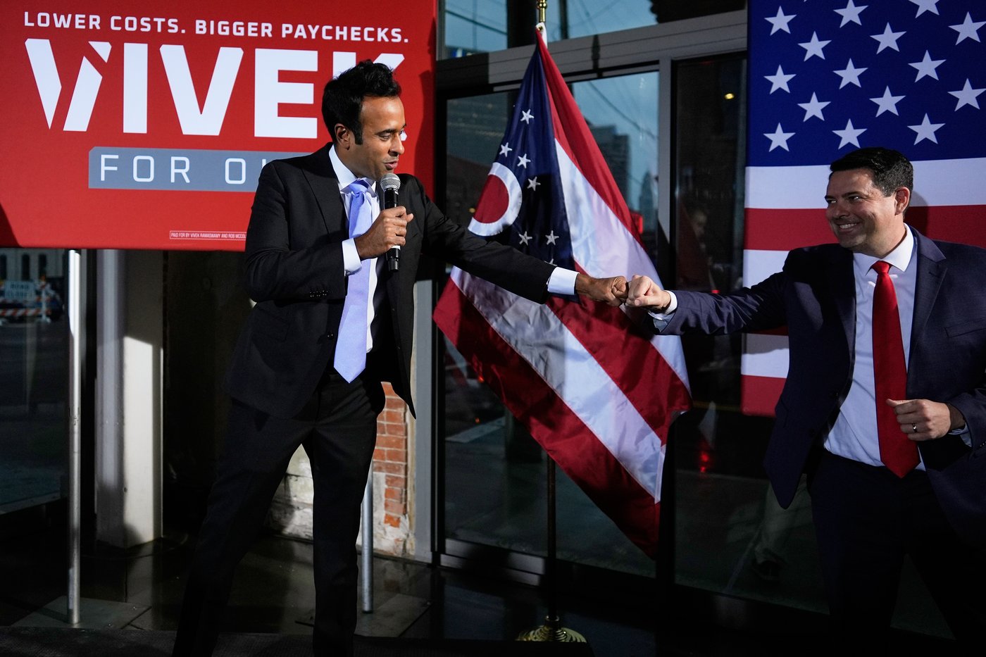 Photos: Ohio and Indiana high-stakes primaries, and a power-shifting race in Michigan | iNFOnews.ca