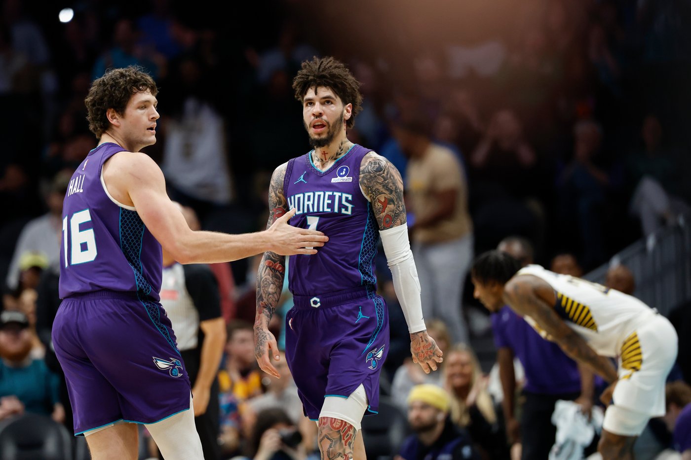 Pacers beat Hornets 114-112 to end 13-game skid and give Rick Carlisle his 1,000th win | iNFOnews.ca Pacers beat Hornets 114-112 to end 13-game skid and give Rick Carlisle his 1,000th win | iNFOnews.ca