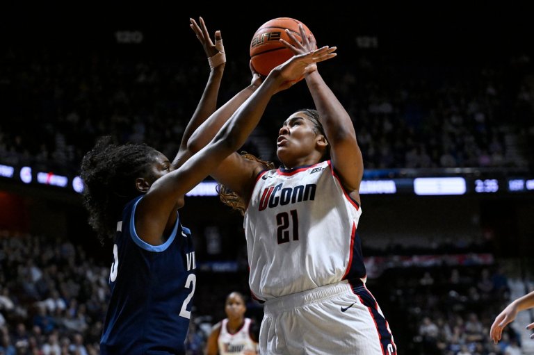 No. 1 UConn wins its 24th Big East Tournament title, routing Villanova 90-51 | iNFOnews.ca