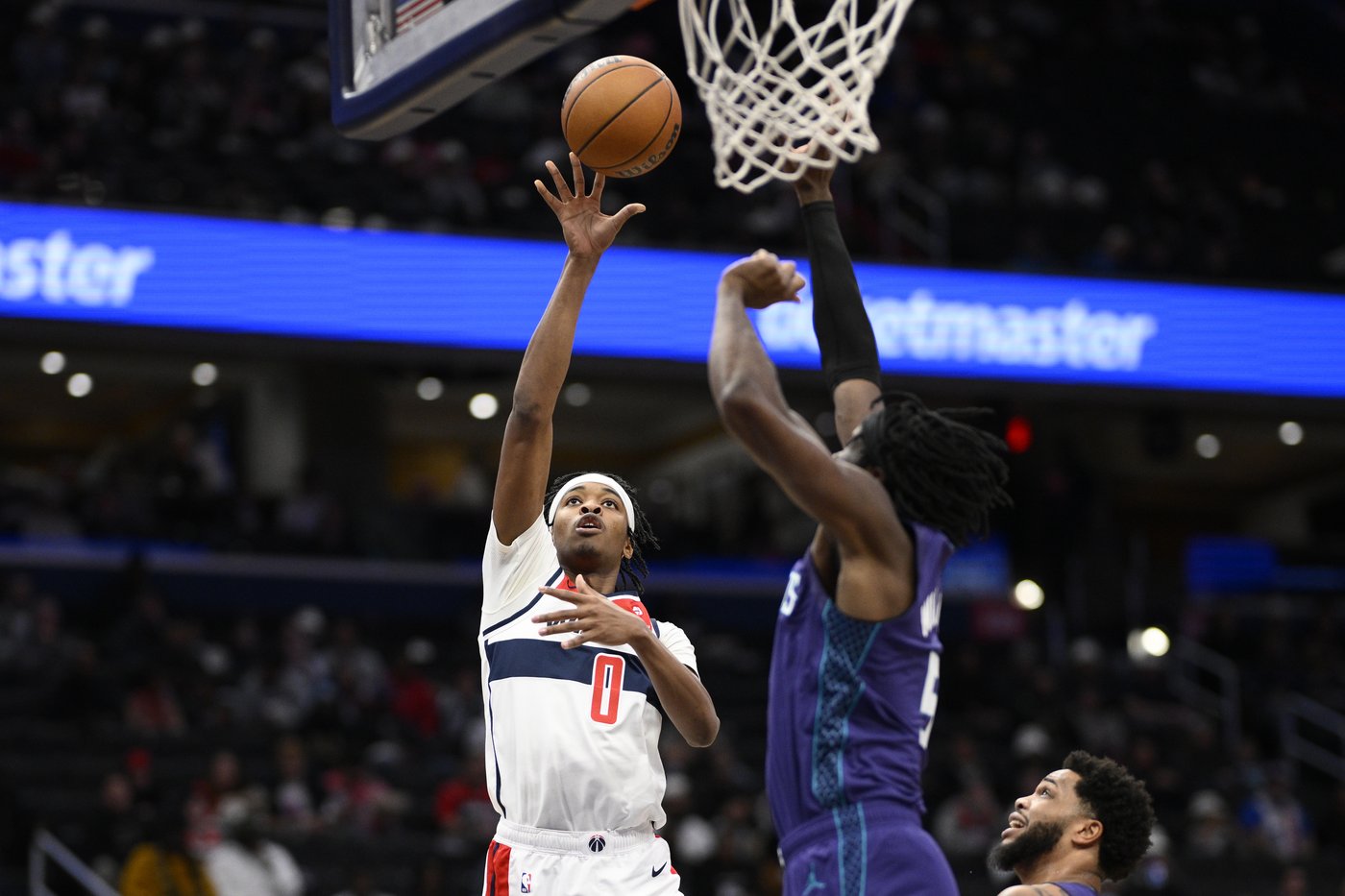 Jordan Poole, Malcolm Brogdon help Wizards snap 3-game skid with a 123-114 win over the Hornets | iNFOnews.ca