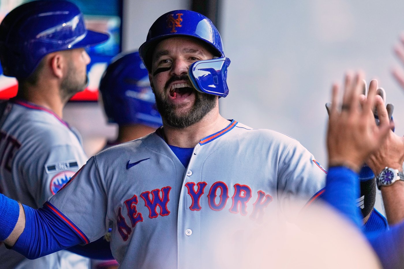 Luis Torrens hits 3-run homer and drives in 4 to lead Mets past Guardians 6-2 | iNFOnews.ca Luis Torrens hits 3-run homer and drives in 4 to lead Mets past Guardians 6-2 | iNFOnews.ca